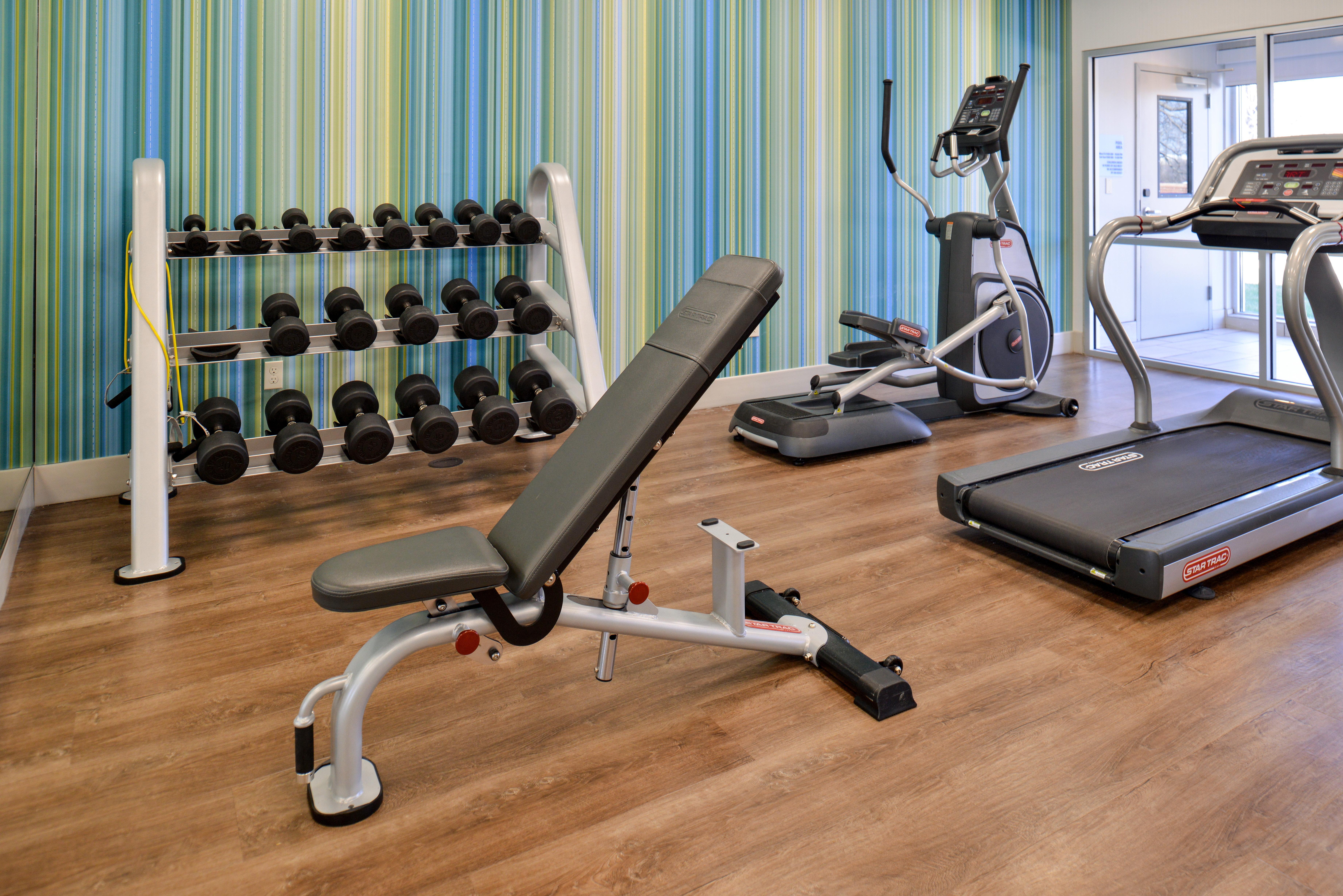 Holiday Inn Express & Suites - Brighton South - Us 23 By Ihg Экстерьер фото